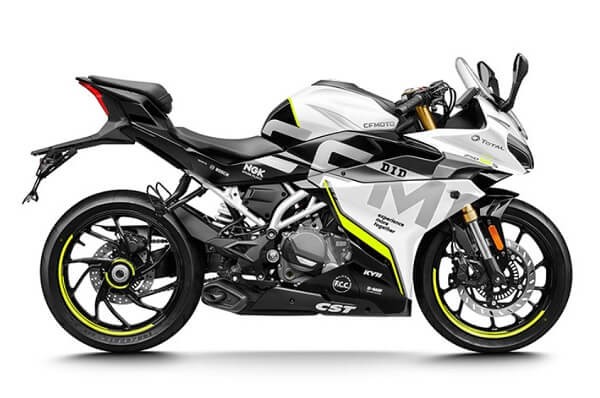 CFMOTO 250SR S, un model entry-level pe care te poti baza